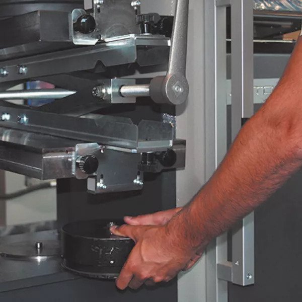 优发国际·随优而动一触即发